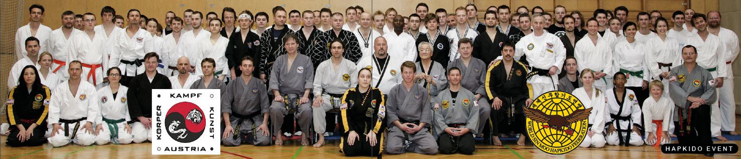 Gruppenbild mit Sin Moo Hapkido Begründer Ji Han-Jae in Graz zu Gast bei Perry Zmugg