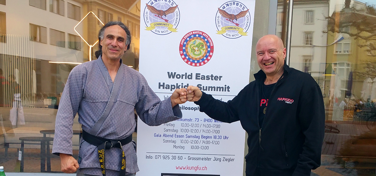 Hm Redaktion zu Gast bei Großmeister Prof. Dr. Juerg Ziegler „die Blitzfaust“